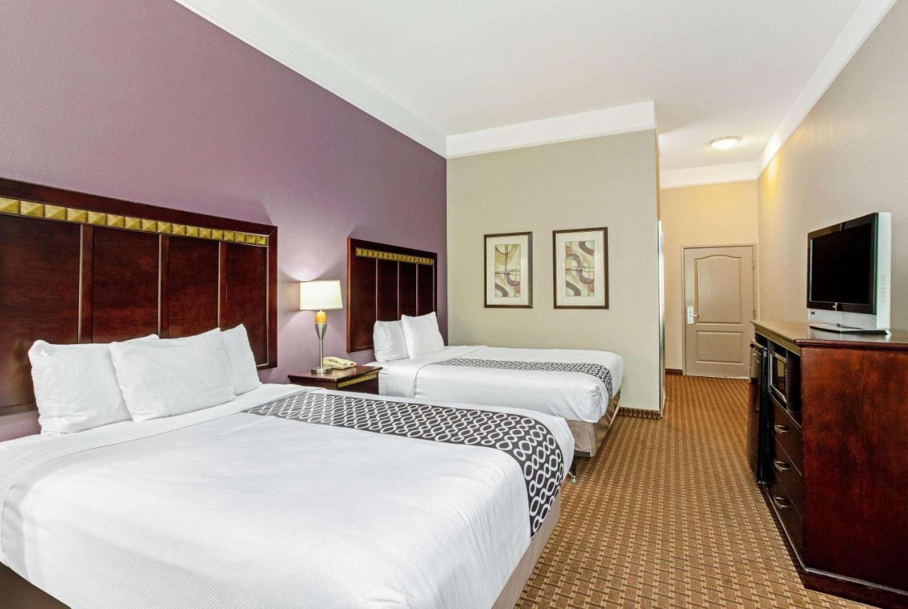 Hotel La Quinta By Wyndham Cleburne Zewnętrze zdjęcie